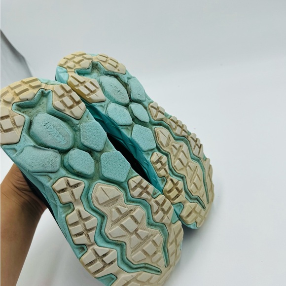 HOKA One One Challenger ATR 5 Women’s - Size US 7 - Black - Picture 5 of 11